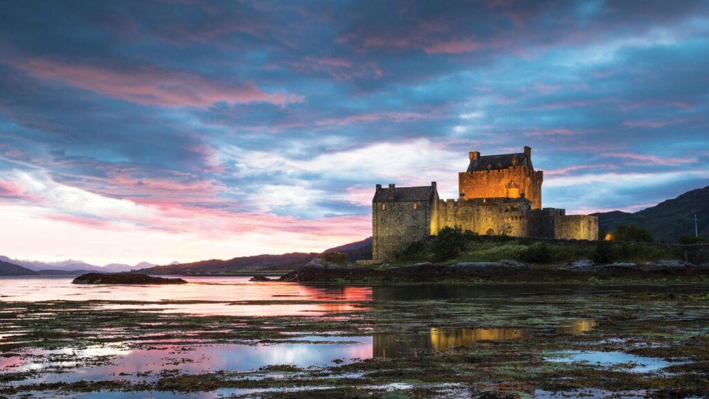 Castle Hopping in Scotland - Eilean Donan Castle